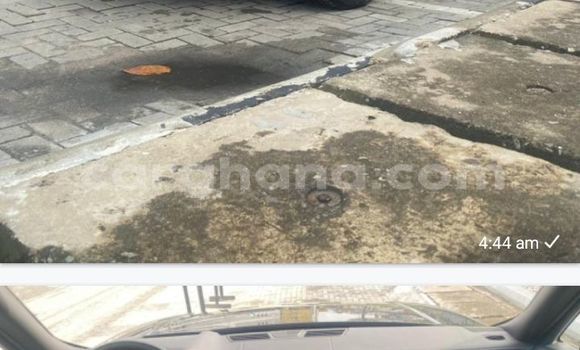 Sayi Na hannu Land Rover Range Rover Vogue Black Mota in Accra a Greater Accra Sayi Na hannu Land Rover Range Rover Vogue Black Mota in Accra a Greater Accra