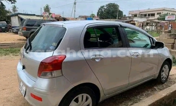 Buy Used Toyota Vitz Silver Car in Accra in Greater Accra Buy Used Toyota Vitz Silver Car in Accra in Greater Accra