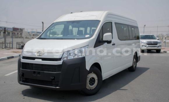 Buy Used Toyota Hiace White Car in Accra in Greater Accra