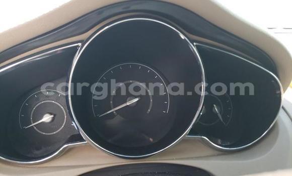 Ra Àlòkù Chevrolet Malibu funfun Ọkọ̀ in Accra ni Greater Accra Ra Àlòkù Chevrolet Malibu funfun Ọkọ̀ in Accra ni Greater Accra