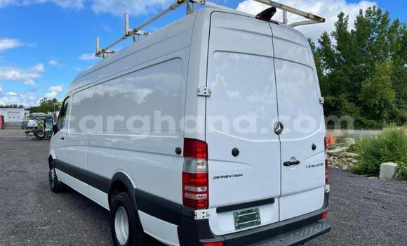 Buy Used Mercedes‒Benz Sprinter White Truck in Accra in Greater Accra Buy Used Mercedes‒Benz Sprinter White Truck in Accra in Greater Accra