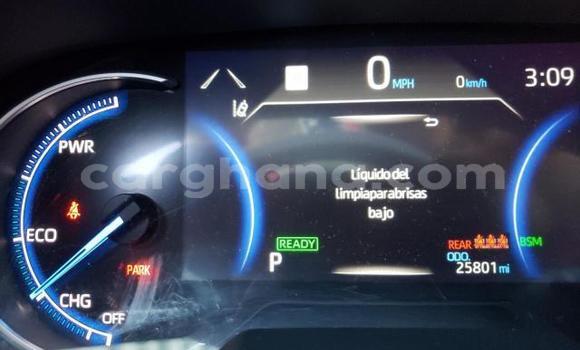 Buy Used Toyota RAV4 White Car in Accra in Greater Accra Buy Used Toyota RAV4 White Car in Accra in Greater Accra