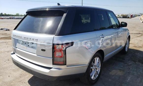 Sayi Na hannu Land Rover Range Rover White Mota in Accra a Greater Accra Sayi Na hannu Land Rover Range Rover White Mota in Accra a Greater Accra
