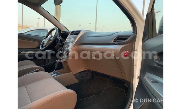 Sayi Imported Toyota Avanza White Mota in Import - Dubai a Ashanti Sayi Imported Toyota Avanza White Mota in Import - Dubai a Ashanti