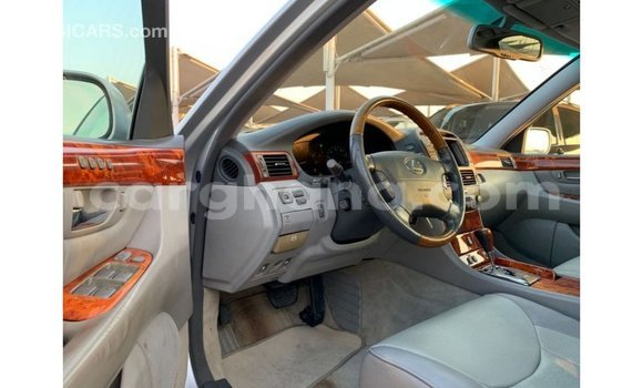 Ra Imported Lexus LS Miiran Ọkọ̀ in Import - Dubai ni Ashanti Ra Imported Lexus LS Miiran Ọkọ̀ in Import - Dubai ni Ashanti