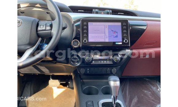 Buy Import Toyota Hilux White Car in Import - Dubai in Ashanti Buy Import Toyota Hilux White Car in Import - Dubai in Ashanti