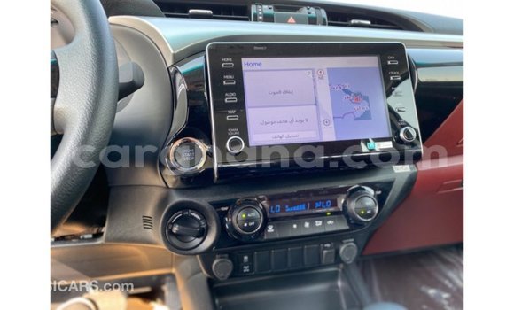 Buy Import Toyota Hilux White Car in Import - Dubai in Ashanti Buy Import Toyota Hilux White Car in Import - Dubai in Ashanti