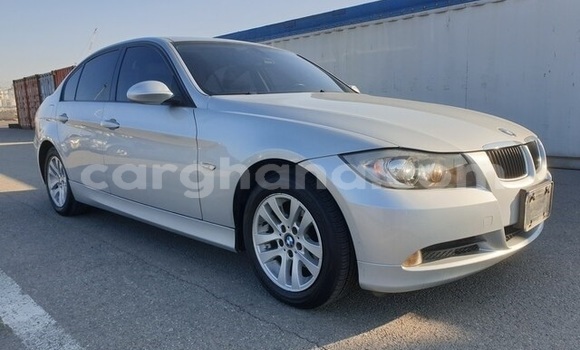 Sayi Na hannu BMW 3–Series Azurfa Mota in Accra a Greater Accra Sayi Na hannu BMW 3–Series Azurfa Mota in Accra a Greater Accra