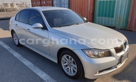 Sayi Na hannu BMW 3–Series Azurfa Mota in Accra a Greater Accra Sayi Na hannu BMW 3–Series Azurfa Mota in Accra a Greater Accra