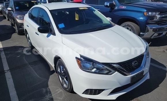 Ra Àlòkù Nissan Sentra funfun Ọkọ̀ in Accra ni Greater Accra