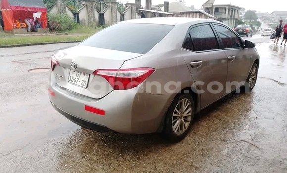 Ra Àlòkù Toyota Corolla Miiran Ọkọ̀ in Accra ni Greater Accra Ra Àlòkù Toyota Corolla Miiran Ọkọ̀ in Accra ni Greater Accra
