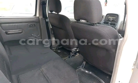 Sayi Na hannu Nissan Hardbody Sauran Mota in Accra a Greater Accra Sayi Na hannu Nissan Hardbody Sauran Mota in Accra a Greater Accra