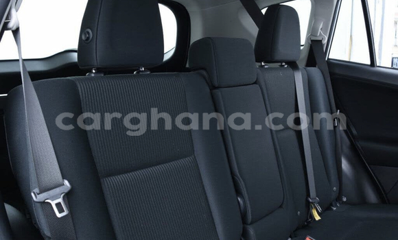 Sayi Na hannu Toyota RAV4 White Mota in Accra a Greater Accra Sayi Na hannu Toyota RAV4 White Mota in Accra a Greater Accra