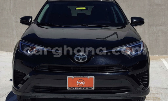 Sayi Na hannu Toyota RAV4 Azurfa Mota in Accra a Greater Accra Sayi Na hannu Toyota RAV4 Azurfa Mota in Accra a Greater Accra
