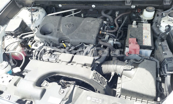 Buy Used Toyota RAV4 White Car in Accra in Greater Accra Buy Used Toyota RAV4 White Car in Accra in Greater Accra