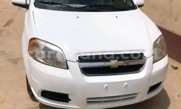 Sayi Na hannu Chevrolet Aveo White Mota in Accra a Greater Accra