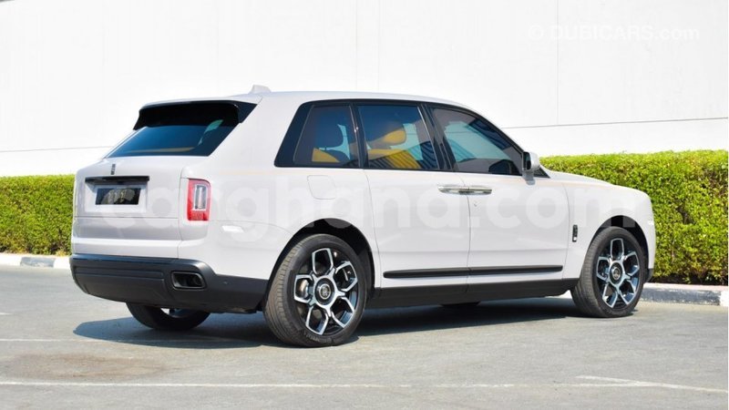 Big with watermark rolls royce cullinan ashanti import dubai 51258