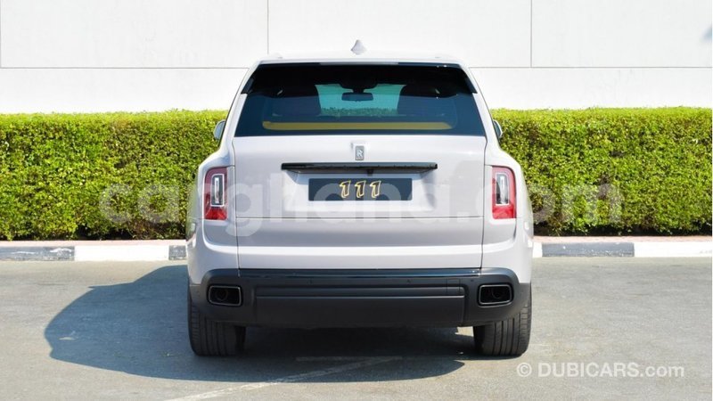 Big with watermark rolls royce cullinan ashanti import dubai 51258