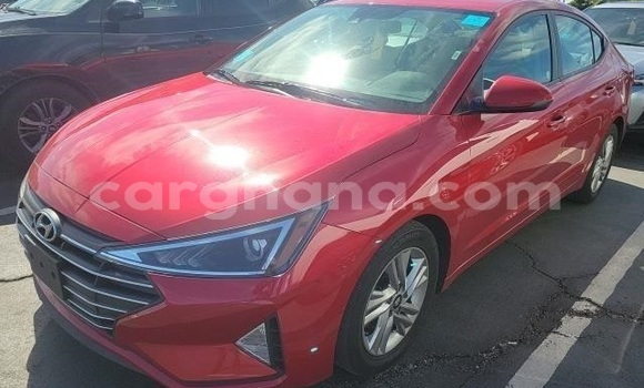 Ra Àlòkù Hyundai Elantra Red Ọkọ̀ in Accra ni Greater Accra