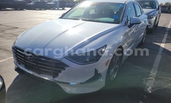 Buy Used Hyundai Sonata White Car in Accra in Greater Accra