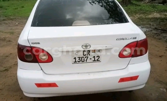 Sayi Na hannu Toyota Corolla White Mota in Accra a Greater Accra Sayi Na hannu Toyota Corolla White Mota in Accra a Greater Accra
