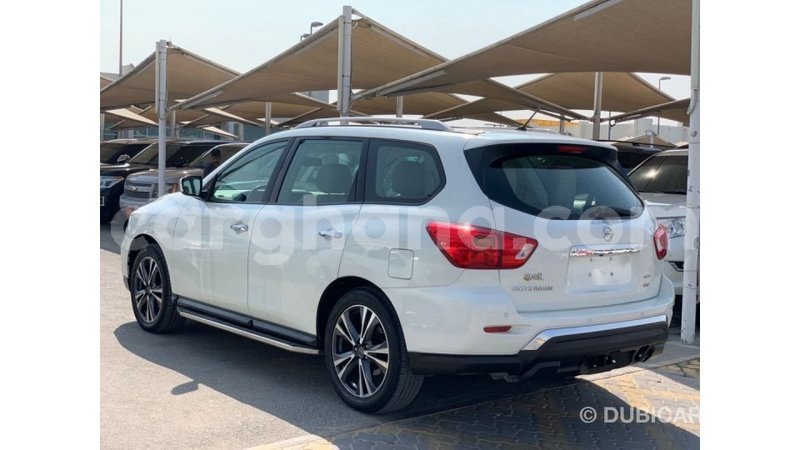 Big with watermark nissan pathfinder ashanti import dubai 51291