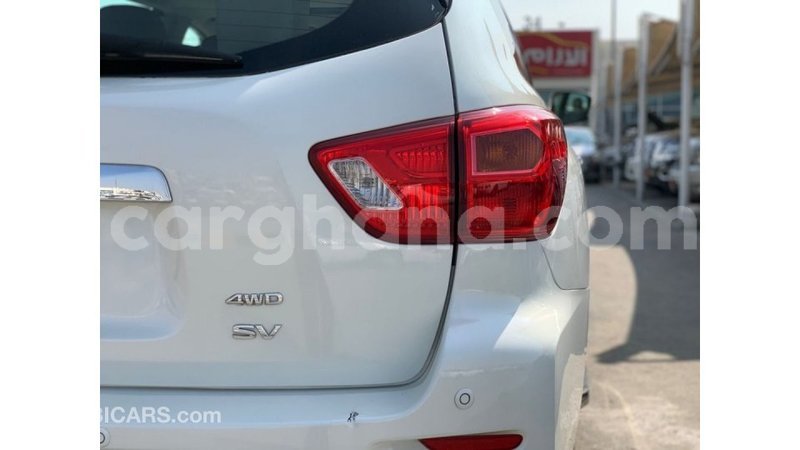 Big with watermark nissan pathfinder ashanti import dubai 51291