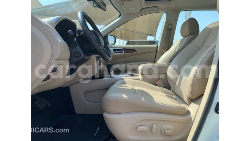 Big with watermark nissan pathfinder ashanti import dubai 51291