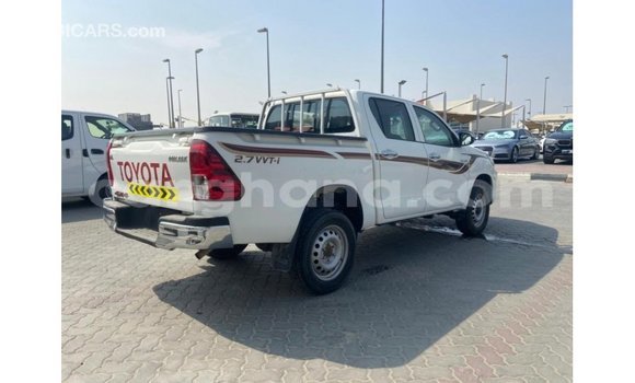 Ra Imported Toyota Hilux funfun Ọkọ̀ in Import - Dubai ni Ashanti Ra Imported Toyota Hilux funfun Ọkọ̀ in Import - Dubai ni Ashanti