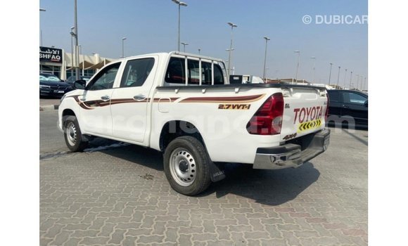 Ra Imported Toyota Hilux funfun Ọkọ̀ in Import - Dubai ni Ashanti Ra Imported Toyota Hilux funfun Ọkọ̀ in Import - Dubai ni Ashanti