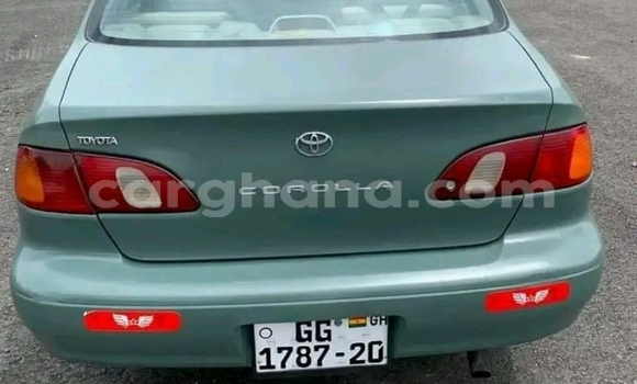 Buy Used Toyota Corolla Green Car in Sekondi–Takoradi Metropolitan in Western