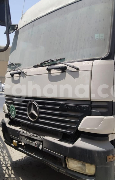 Big with watermark mercedes benz truck greater accra accra 51322