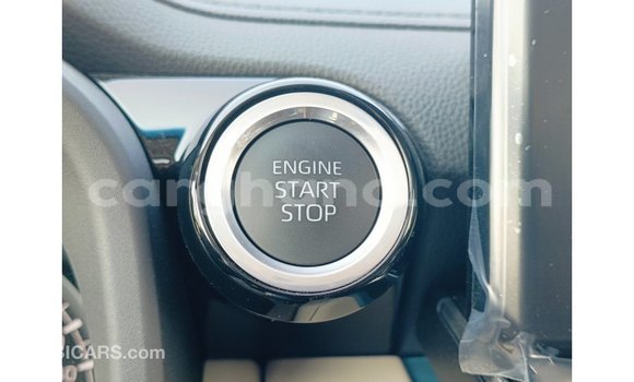 Buy Import Toyota Land Cruiser White Car in Import - Dubai in Ashanti Buy Import Toyota Land Cruiser White Car in Import - Dubai in Ashanti