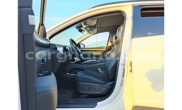Buy Import Hyundai Tucson White Car in Import - Dubai in Ashanti Buy Import Hyundai Tucson White Car in Import - Dubai in Ashanti