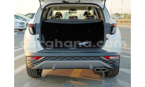 Buy Import Hyundai Tucson White Car in Import - Dubai in Ashanti Buy Import Hyundai Tucson White Car in Import - Dubai in Ashanti