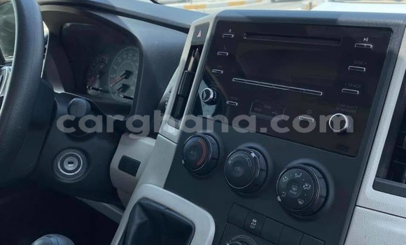 Ra Àlòkù Toyota Hiace funfun Ọkọ̀ in Accra ni Greater Accra Ra Àlòkù Toyota Hiace funfun Ọkọ̀ in Accra ni Greater Accra