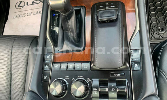 Sayi Na hannu Lexus LX 570 Blue Mota in Accra a Greater Accra Sayi Na hannu Lexus LX 570 Blue Mota in Accra a Greater Accra