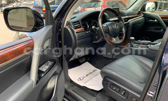 Sayi Na hannu Lexus LX 570 Blue Mota in Accra a Greater Accra Sayi Na hannu Lexus LX 570 Blue Mota in Accra a Greater Accra