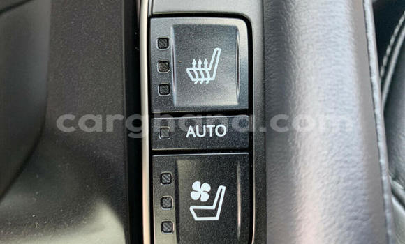 Sayi Na hannu Lexus LX 570 Blue Mota in Accra a Greater Accra Sayi Na hannu Lexus LX 570 Blue Mota in Accra a Greater Accra