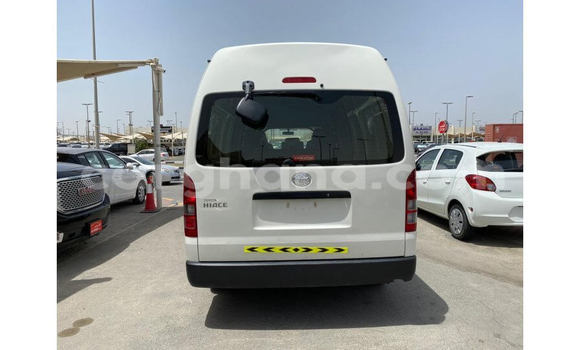 Sayi Na hannu Toyota Hiace White Mota in Accra a Greater Accra Sayi Na hannu Toyota Hiace White Mota in Accra a Greater Accra