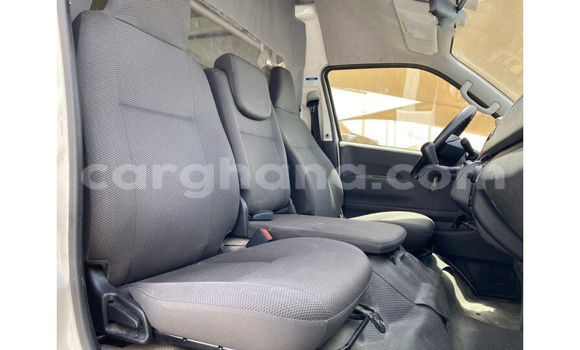 Sayi Na hannu Toyota Hiace White Mota in Accra a Greater Accra Sayi Na hannu Toyota Hiace White Mota in Accra a Greater Accra