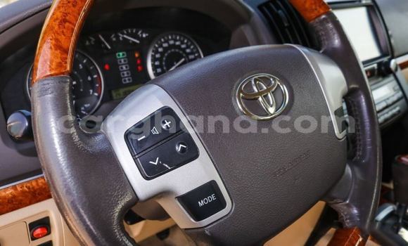 Sayi Na hannu Toyota Land Cruiser White Mota in Accra a Greater Accra Sayi Na hannu Toyota Land Cruiser White Mota in Accra a Greater Accra