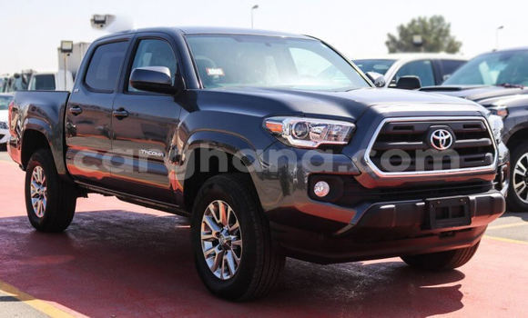Sayi Na hannu Toyota Tacoma Black Mota in Accra a Greater Accra Sayi Na hannu Toyota Tacoma Black Mota in Accra a Greater Accra
