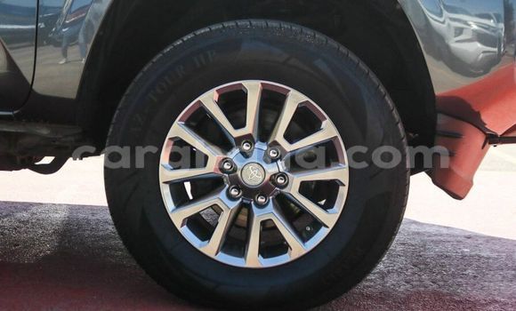 Sayi Na hannu Toyota Tacoma Black Mota in Accra a Greater Accra Sayi Na hannu Toyota Tacoma Black Mota in Accra a Greater Accra