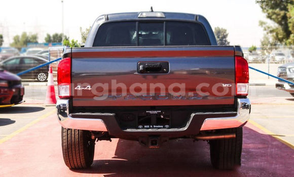 Sayi Na hannu Toyota Tacoma Black Mota in Accra a Greater Accra Sayi Na hannu Toyota Tacoma Black Mota in Accra a Greater Accra