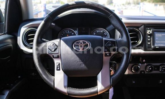 Sayi Na hannu Toyota Tacoma Black Mota in Accra a Greater Accra Sayi Na hannu Toyota Tacoma Black Mota in Accra a Greater Accra