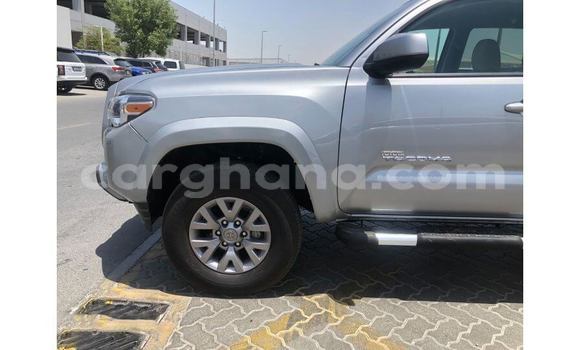 Sayi Na hannu Toyota Tacoma Azurfa Mota in Accra a Greater Accra Sayi Na hannu Toyota Tacoma Azurfa Mota in Accra a Greater Accra