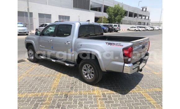 Sayi Na hannu Toyota Tacoma Azurfa Mota in Accra a Greater Accra Sayi Na hannu Toyota Tacoma Azurfa Mota in Accra a Greater Accra