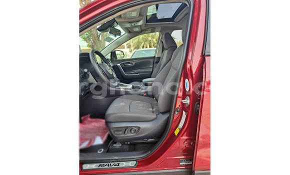 Ra Àlòkù Toyota RAV4 Red Ọkọ̀ in Accra ni Greater Accra Ra Àlòkù Toyota RAV4 Red Ọkọ̀ in Accra ni Greater Accra