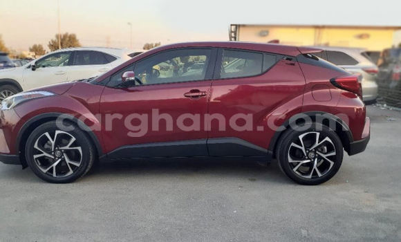Sayi Na hannu Toyota C-HR Red Mota in Accra a Greater Accra Sayi Na hannu Toyota C-HR Red Mota in Accra a Greater Accra